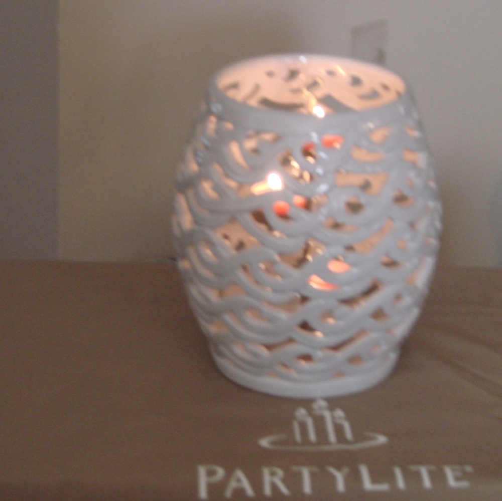 Partylite Hurricane